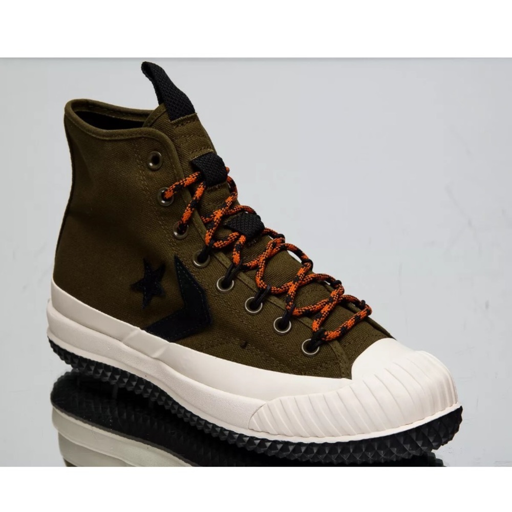 Converse hi bossy various size